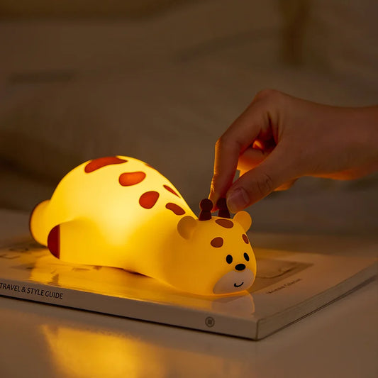 Glowbie - Giraffe Lamp